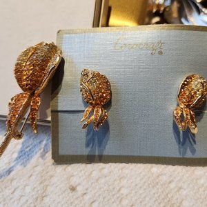 Coro Craft vintage brooch and earrings